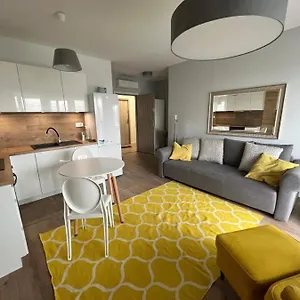 Krakowska Yellow Free Parking 1 Апартаменты